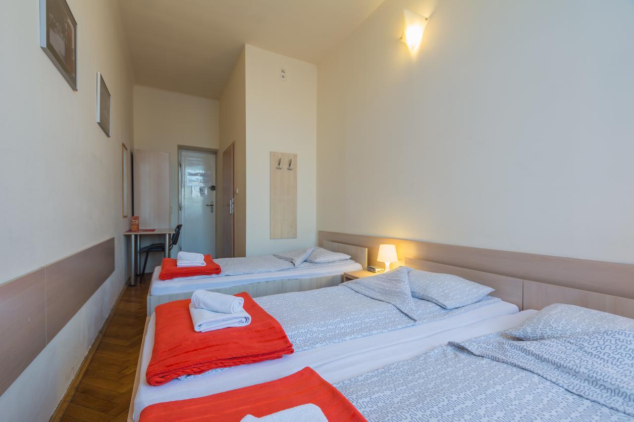 Euro-Room Rooms & Apartments Krakow Luaran gambar