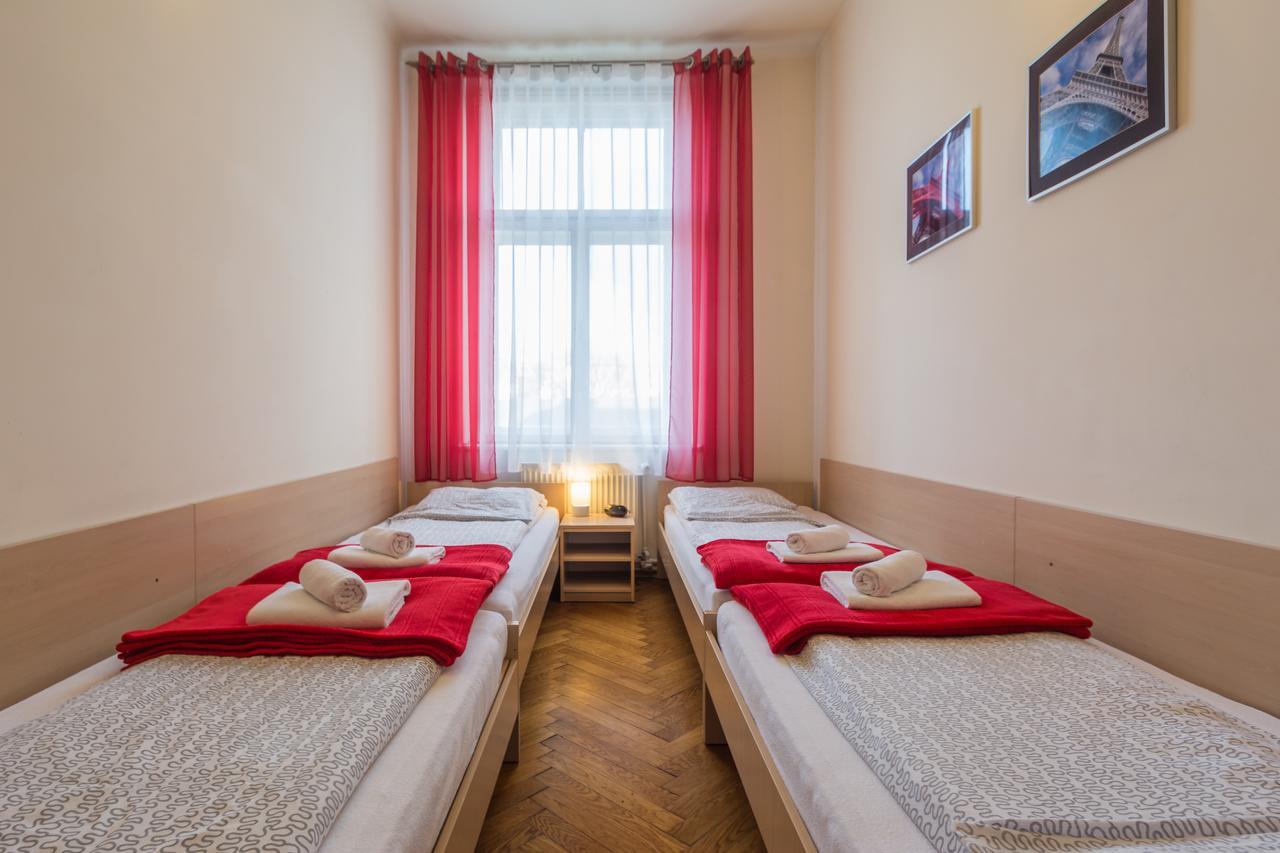 Euro-Room Rooms & Apartments Krakow Luaran gambar