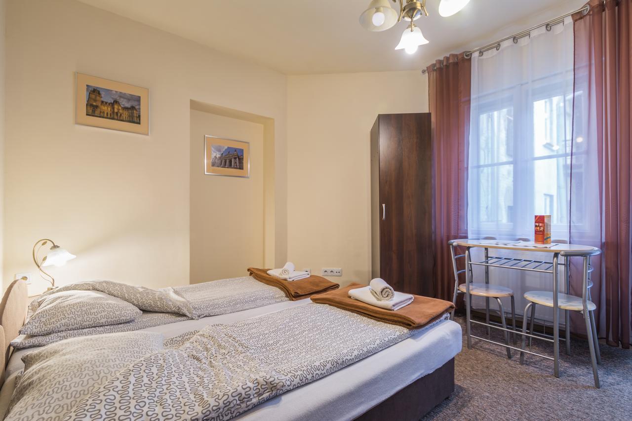 Euro-Room Rooms & Apartments Krakow Luaran gambar