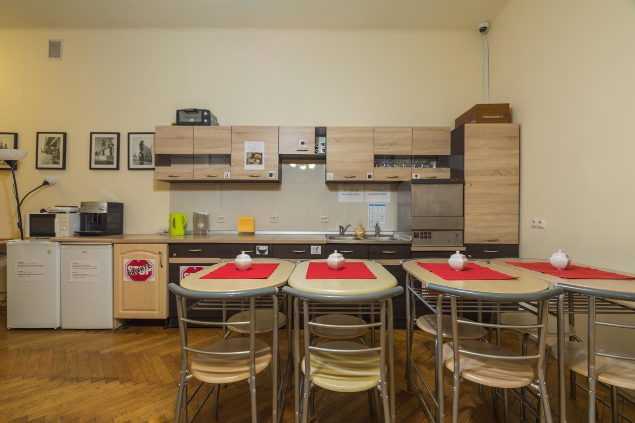Euro-Room Rooms & Apartments Krakow Luaran gambar